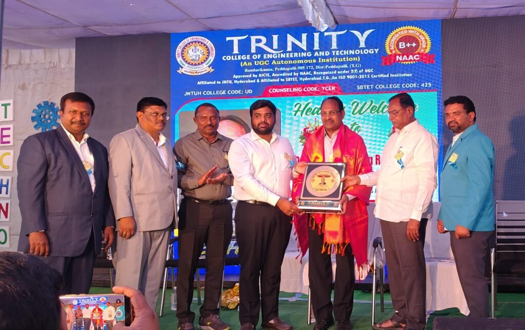ట్రినిటీ ఇంజనీరింగ్ కళాశాలలో ఘనంగా ‘టెక్నో స్పార్క్–2కే26’ జాతీయ స్థాయి సాంకేతిక సదస్సు