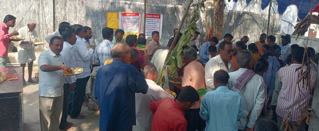 మహాశివరాత్రి సందర్భంగా ఘనంగా అన్నదాన కార్యక్రమం
