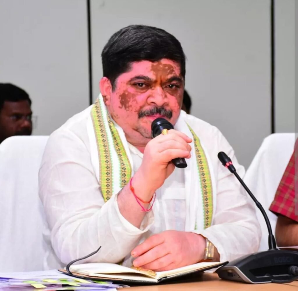 హుస్నాబాద్‌లో రాజకీయ వేడి