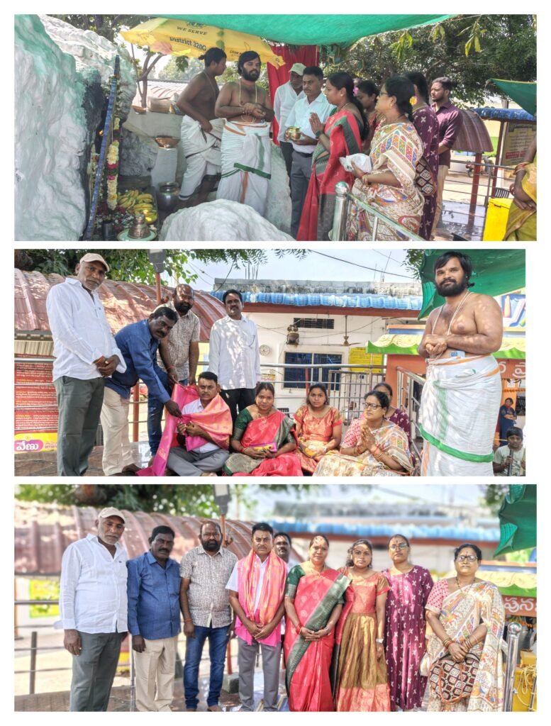 ఆదివరాహస్వామిని దర్శించుకున్న జిల్లా పబ్లిక్‌ ప్రాసిక్యూటర్‌ దొణికెన రవి